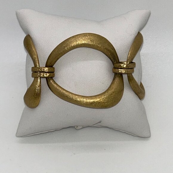 Rivka Friedman Jewelry - Rivka Friedman Brushed Gold-tone Oval Link Bracelet Clad Textured Statement